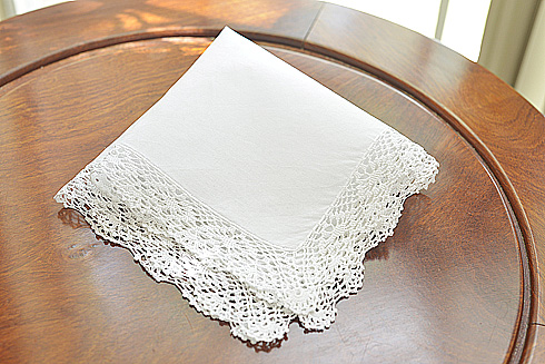 Classic Lace Handkerchief. Victorian Lace. 2006